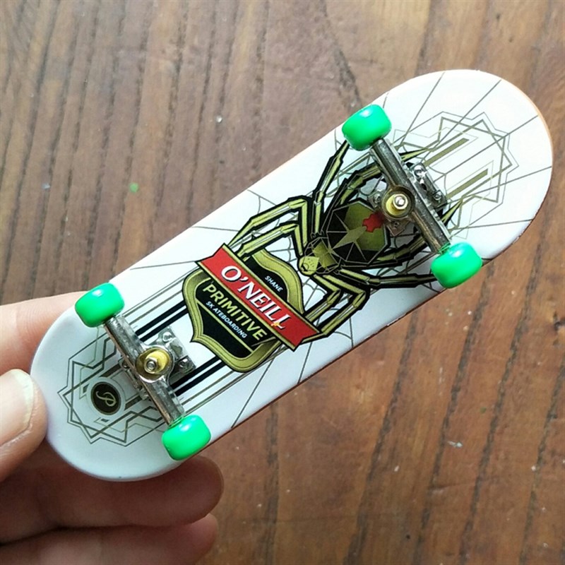 Green wheel of 1914 machine spiders